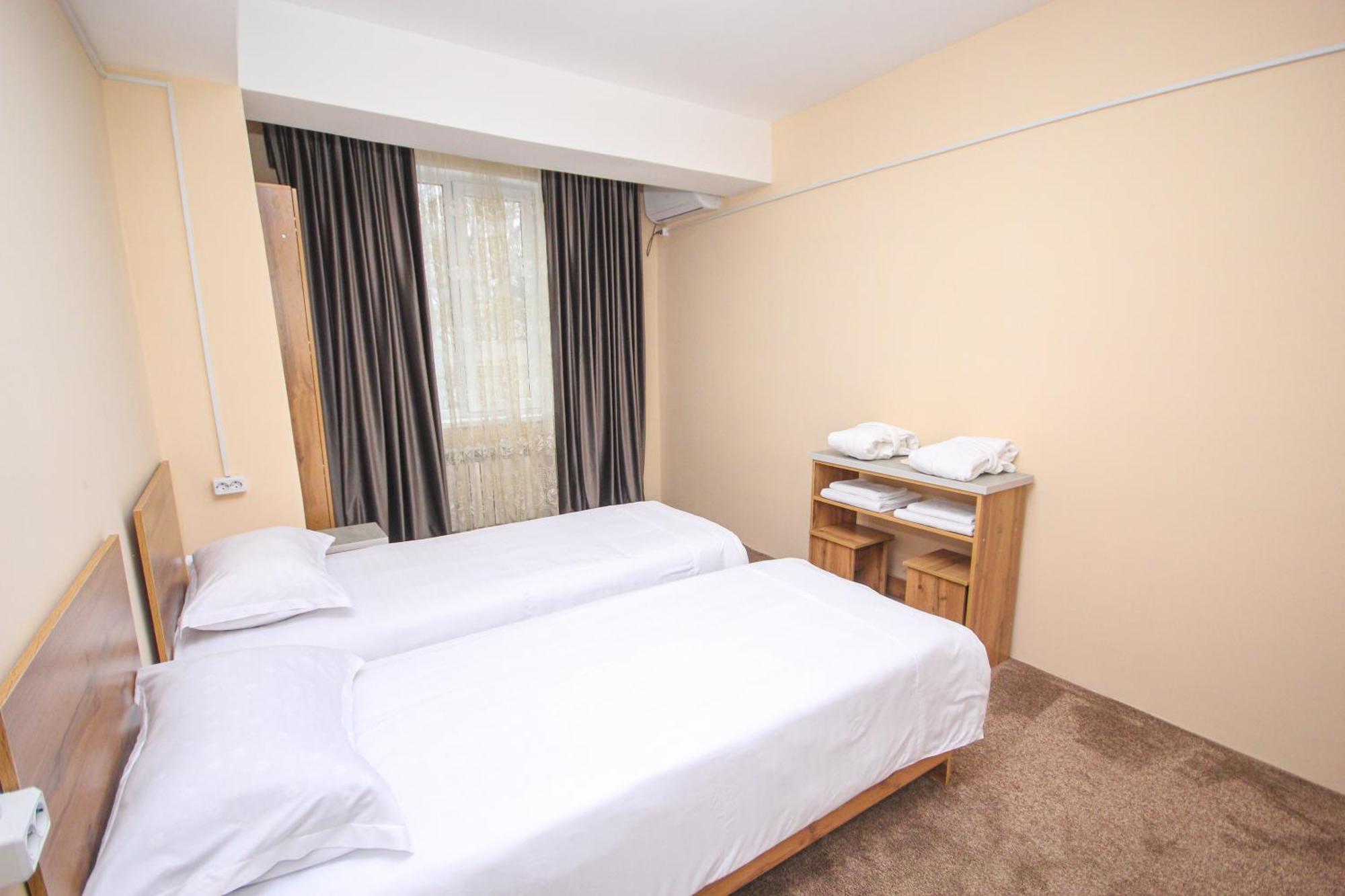 Hotel 33 Almatı Dış mekan fotoğraf